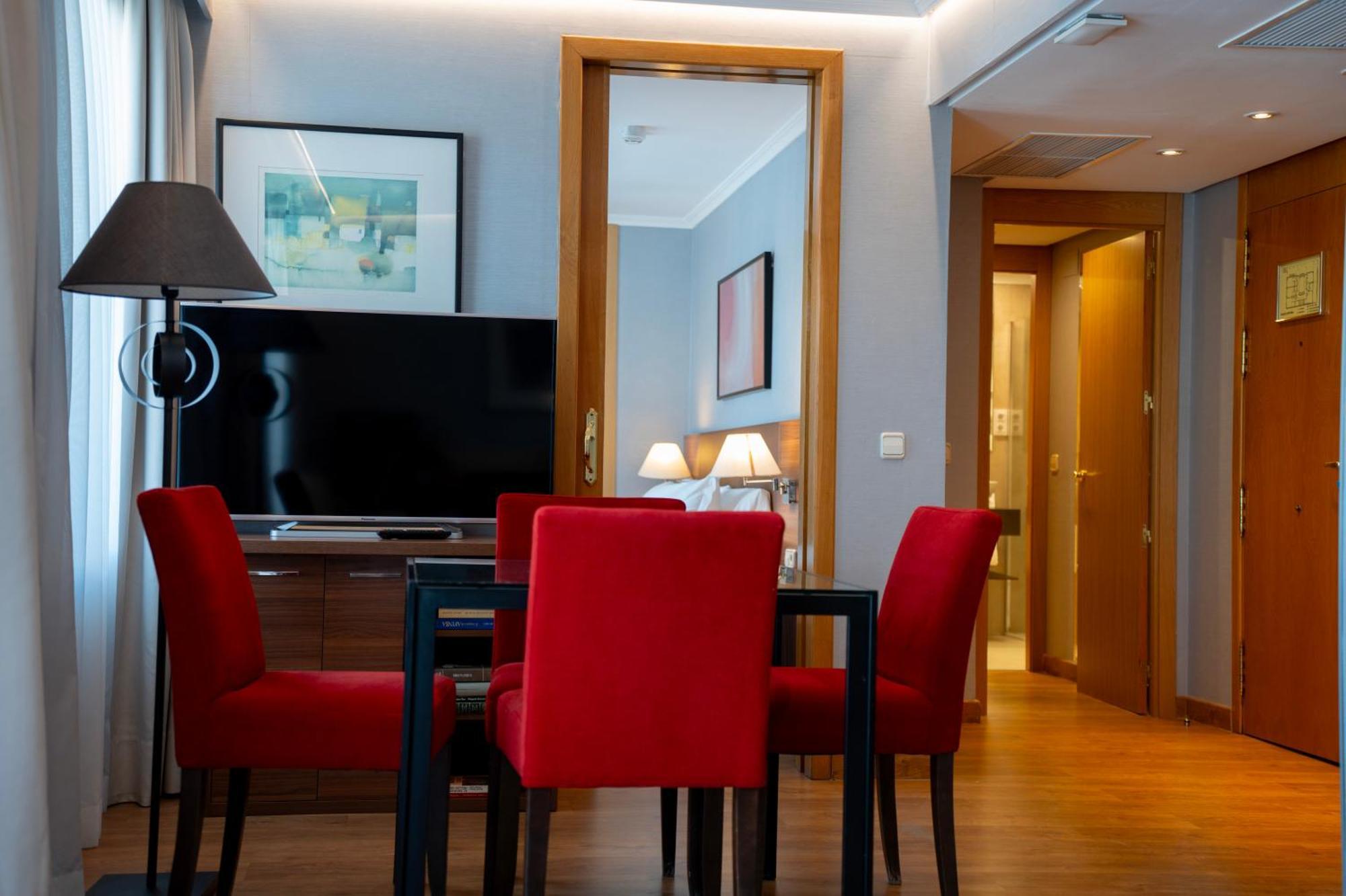 Aparto-Hotel Rosales Madrid Eksteriør bilde